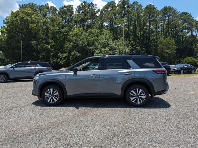 new 2024 Nissan Pathfinder car, priced at $37,946