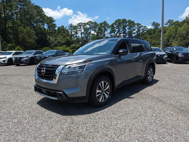 new 2024 Nissan Pathfinder car, priced at $37,946