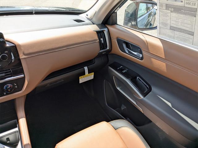 new 2025 Nissan Pathfinder car, priced at $51,077