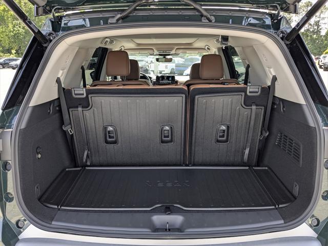 new 2025 Nissan Pathfinder car, priced at $51,077