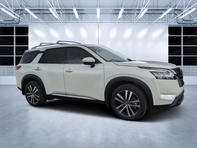 new 2024 Nissan Pathfinder car, priced at $47,016