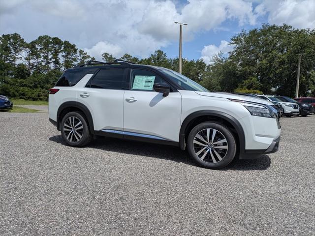 new 2025 Nissan Pathfinder car, priced at $46,440