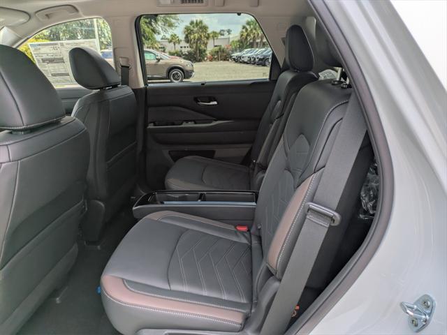 new 2025 Nissan Pathfinder car, priced at $46,440