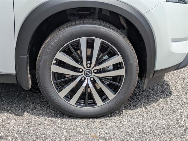 new 2025 Nissan Pathfinder car, priced at $46,440