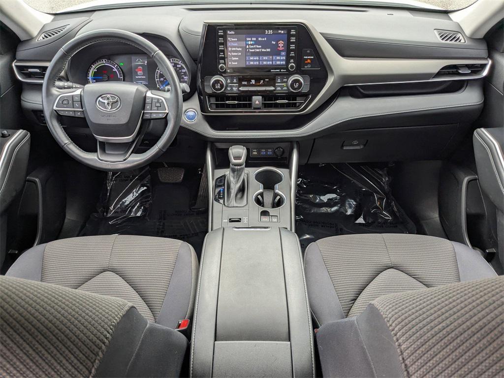 used 2022 Toyota Highlander Hybrid car, priced at $36,700