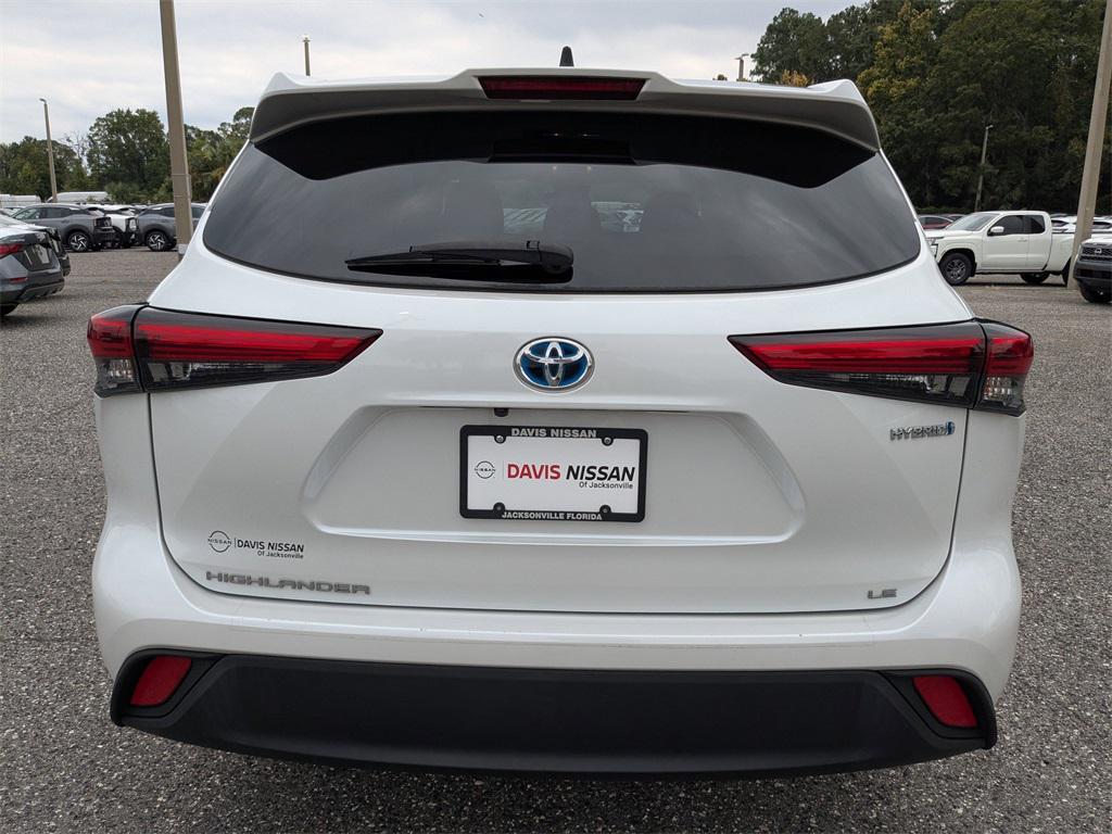 used 2022 Toyota Highlander Hybrid car, priced at $36,700