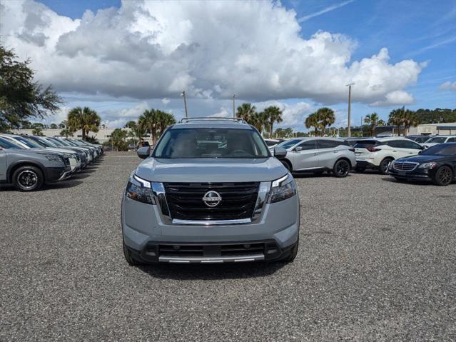 new 2025 Nissan Pathfinder car, priced at $53,030