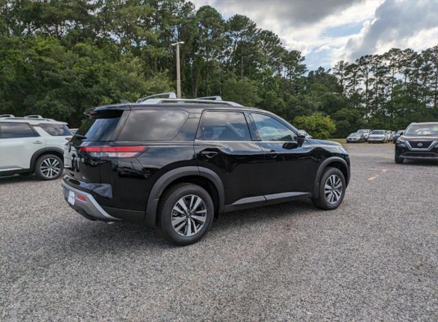 new 2024 Nissan Pathfinder car, priced at $38,282