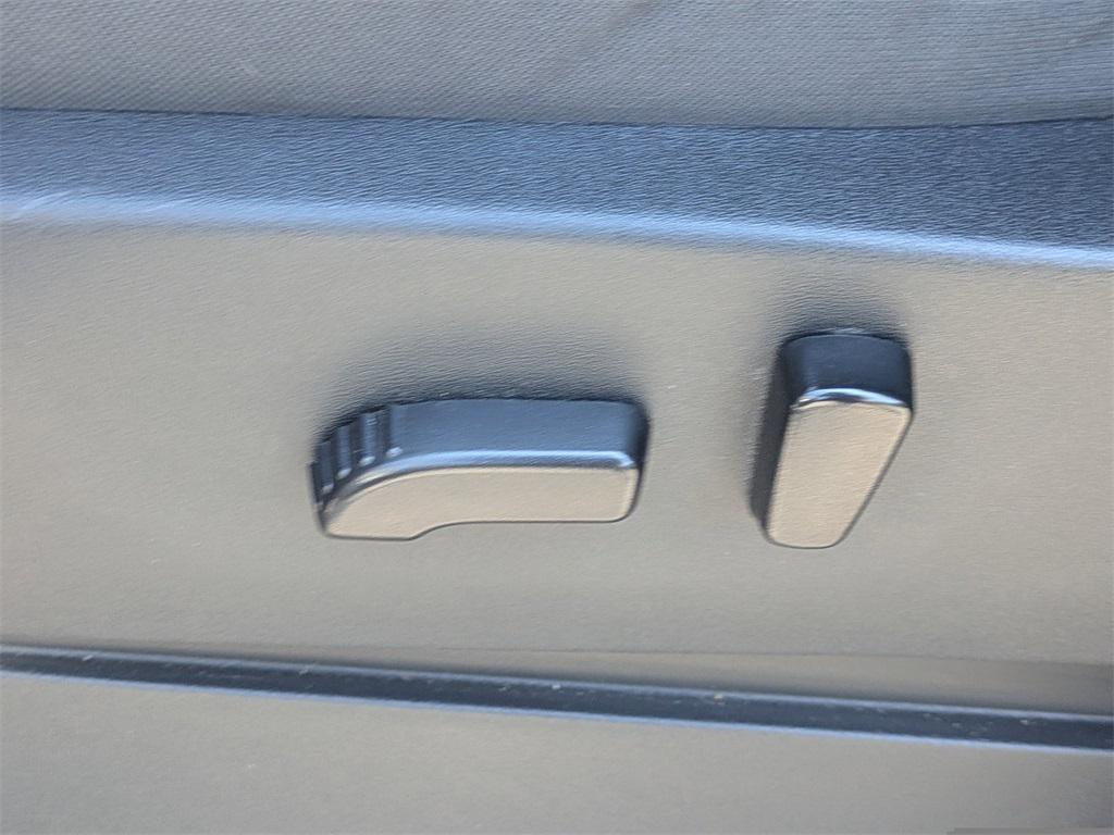 used 2023 Nissan Frontier car, priced at $26,300
