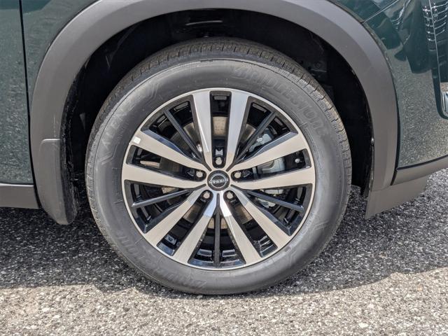 new 2025 Nissan Pathfinder car, priced at $47,285