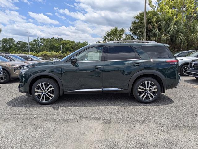 new 2025 Nissan Pathfinder car, priced at $47,285