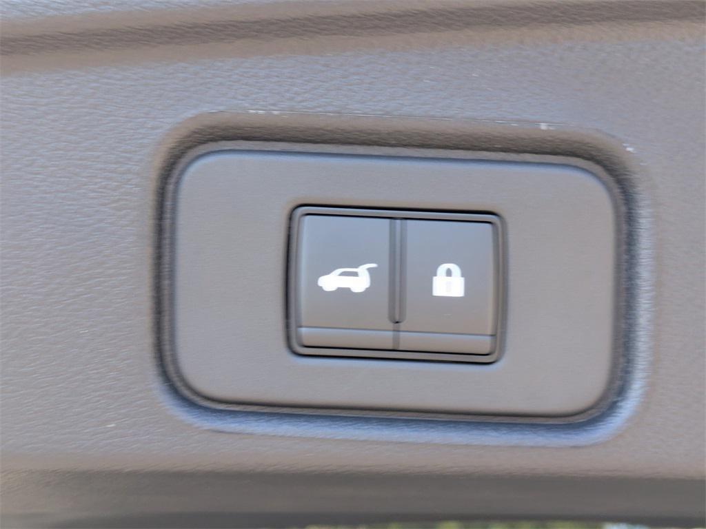 new 2025 Nissan Pathfinder car, priced at $42,905