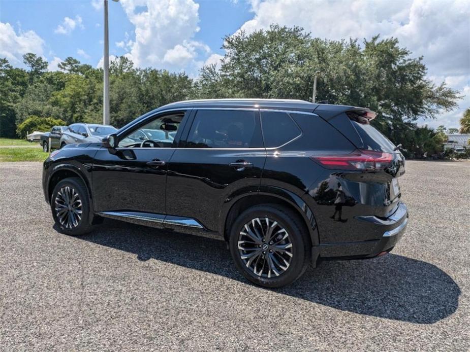 new 2024 Nissan Rogue car, priced at $38,112