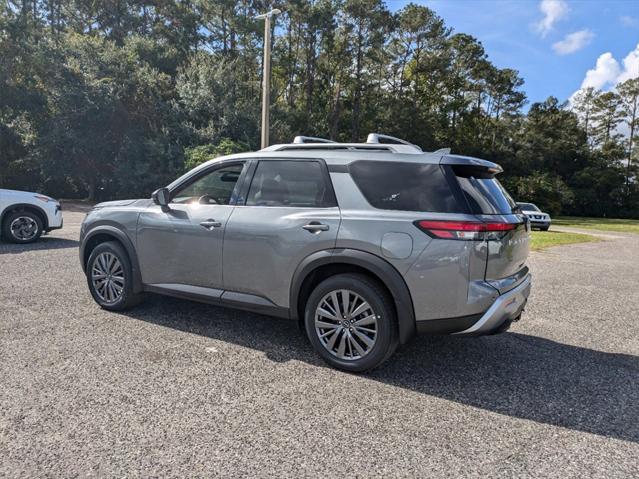 new 2025 Nissan Pathfinder car, priced at $48,600