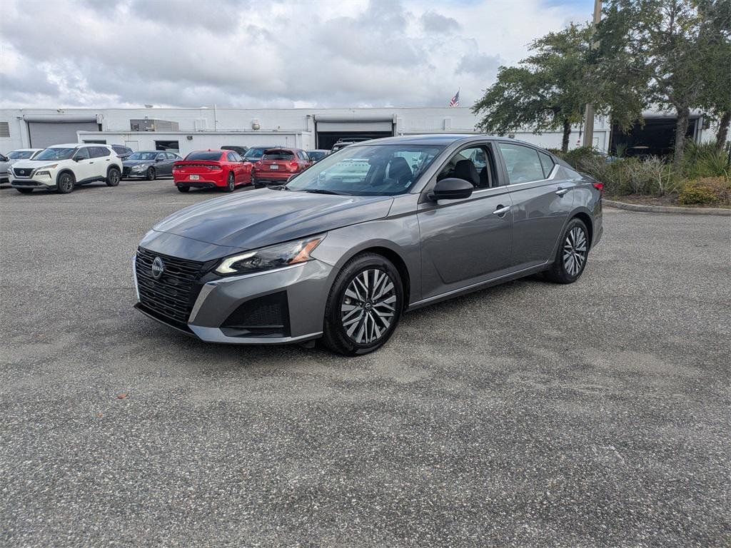 used 2024 Nissan Altima car, priced at $21,400