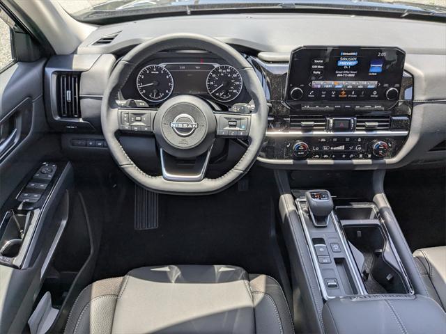 new 2025 Nissan Pathfinder car, priced at $38,970