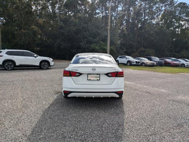 new 2025 Nissan Altima car, priced at $27,140