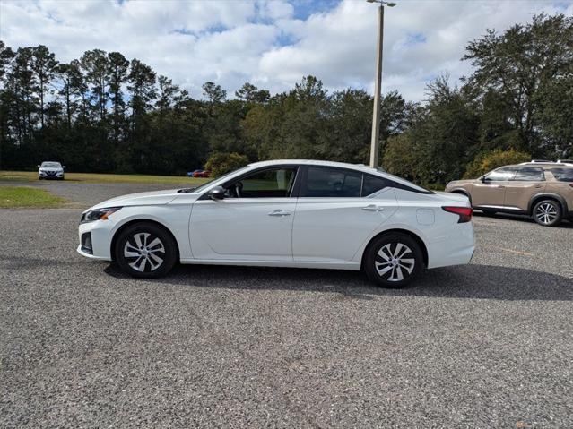 new 2025 Nissan Altima car, priced at $27,140