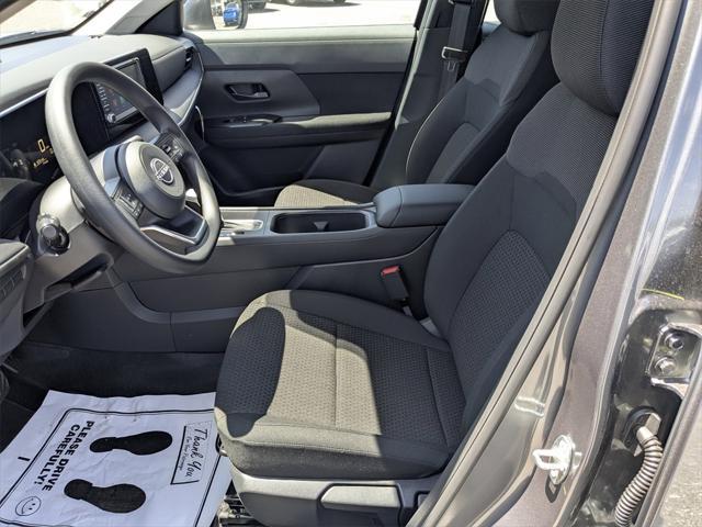 new 2025 Nissan Kicks car, priced at $23,765