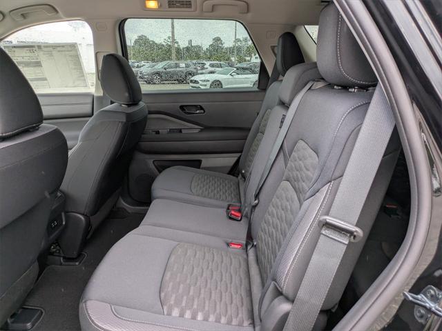 new 2025 Nissan Pathfinder car, priced at $34,855