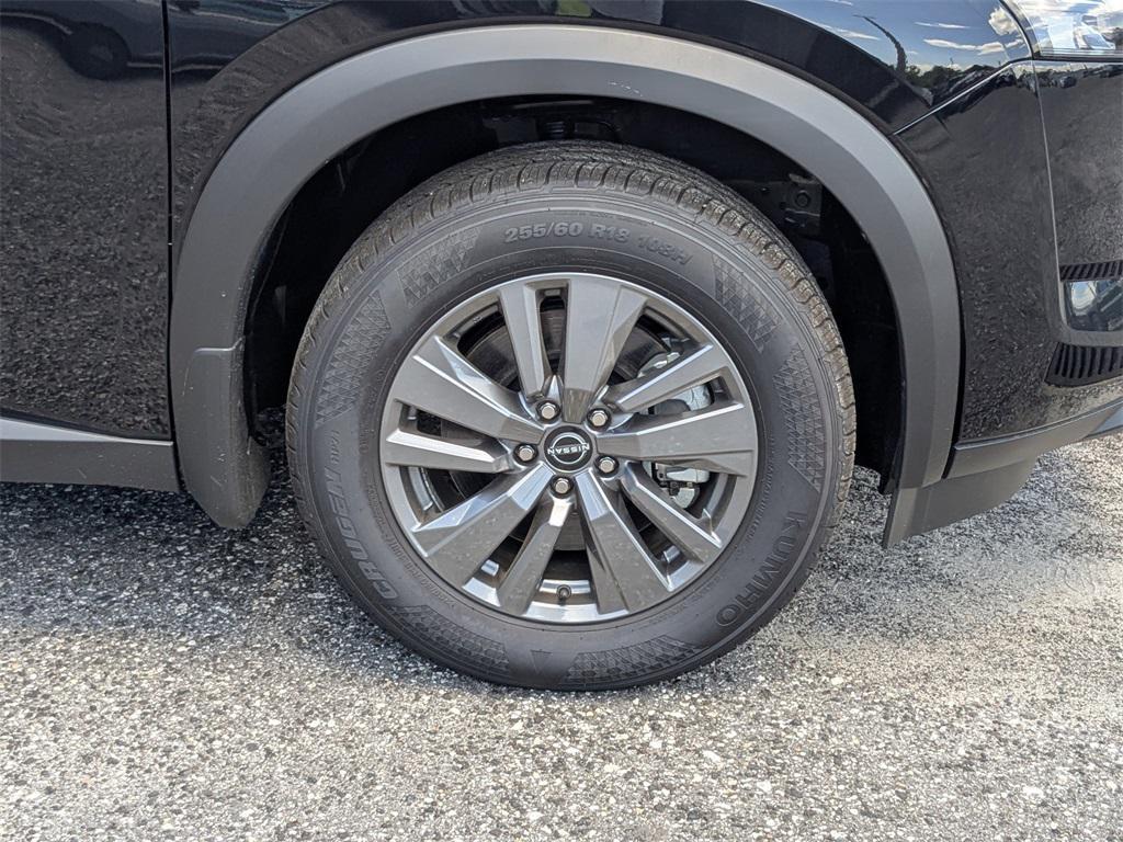 new 2025 Nissan Pathfinder car, priced at $36,815