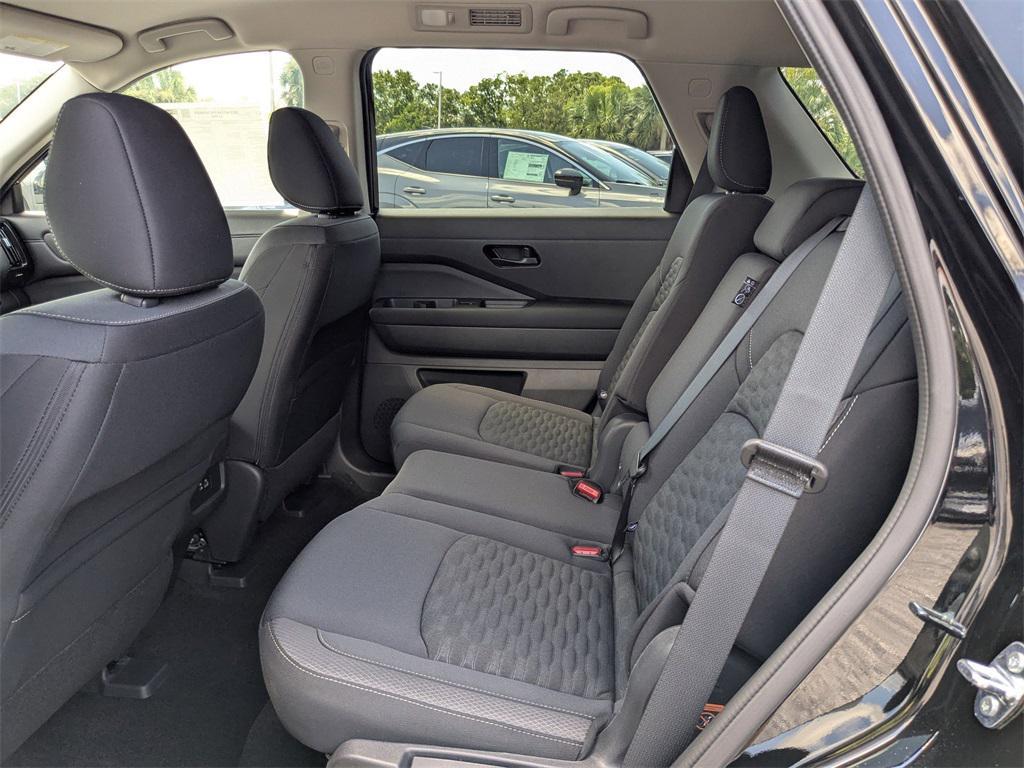 new 2025 Nissan Pathfinder car, priced at $36,815