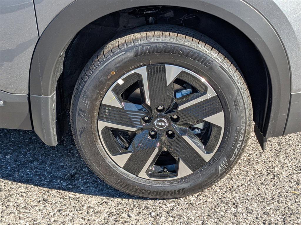 new 2025 Nissan Kicks car, priced at $24,335