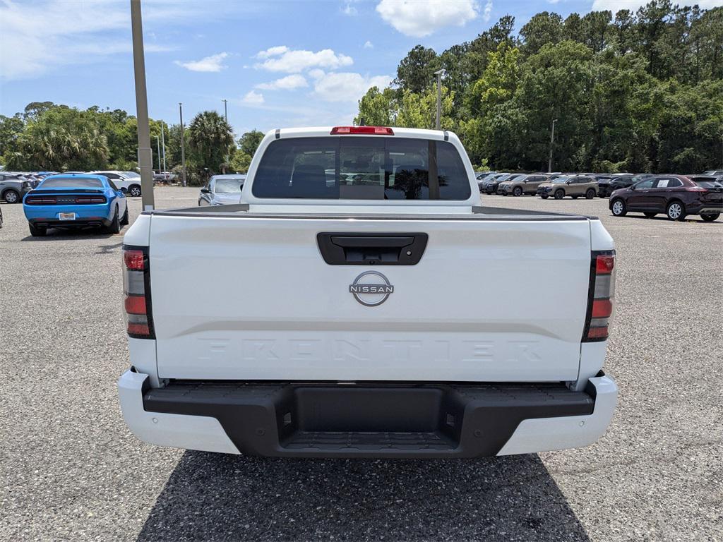new 2025 Nissan Frontier car, priced at $30,617