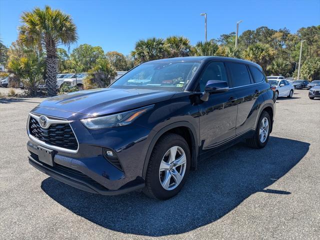 used 2023 Toyota Highlander car, priced at $32,598