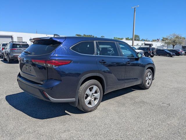 used 2023 Toyota Highlander car, priced at $32,598