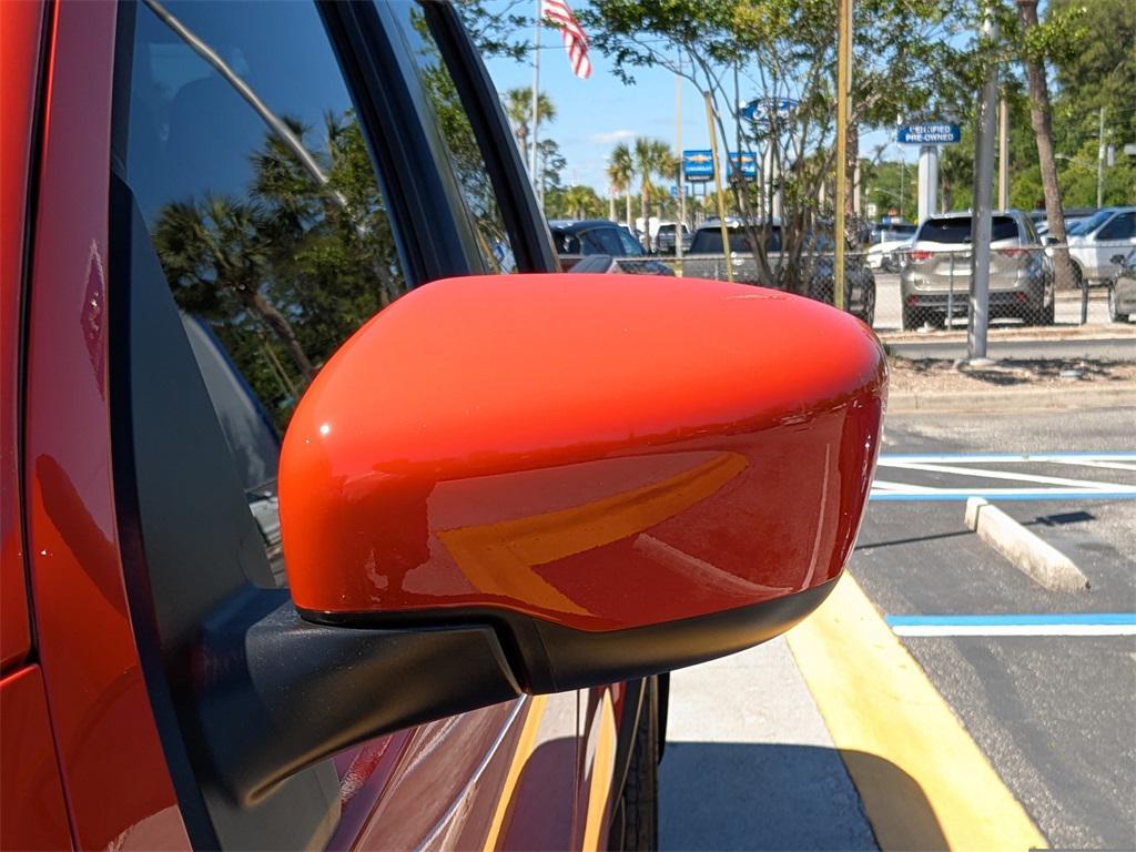 new 2025 Nissan Frontier car, priced at $41,077