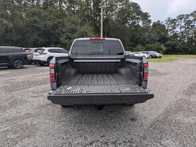 new 2025 Nissan Frontier car