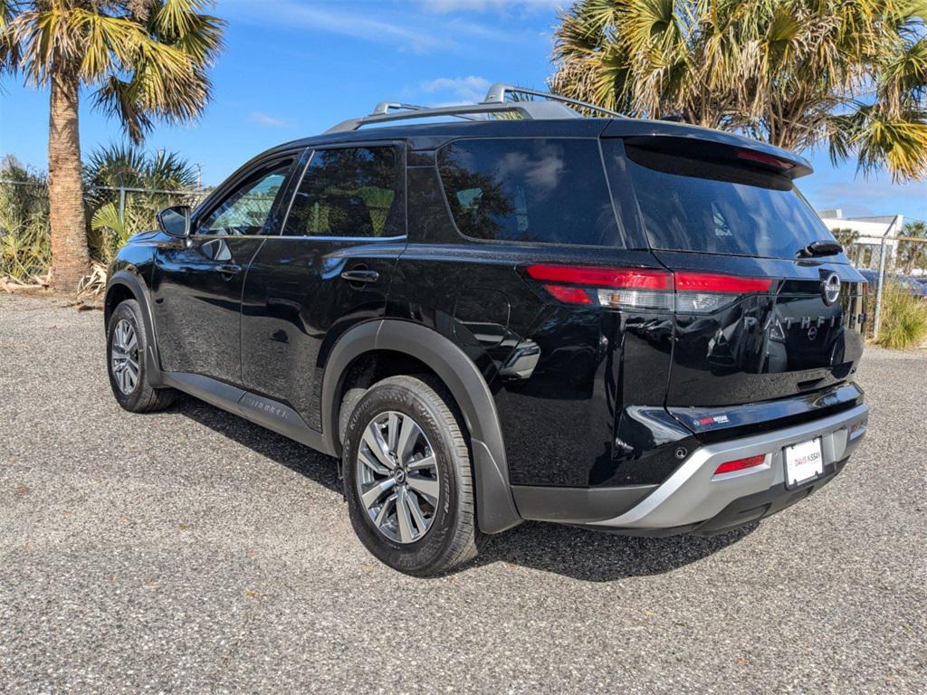 new 2025 Nissan Pathfinder car, priced at $38,205
