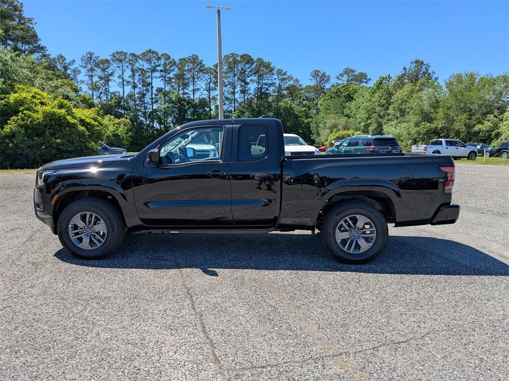new 2025 Nissan Frontier car, priced at $30,617