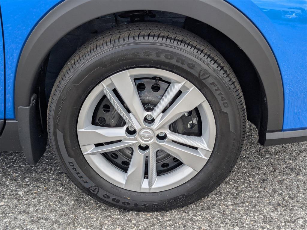 new 2025 Nissan Kicks car, priced at $21,755