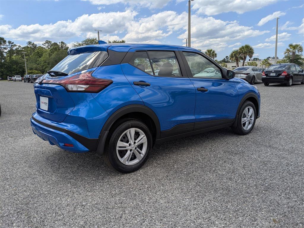 new 2025 Nissan Kicks car, priced at $21,755