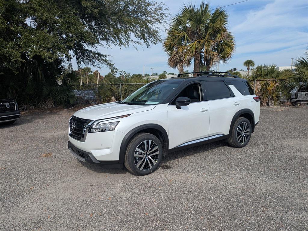 new 2025 Nissan Pathfinder car, priced at $46,265