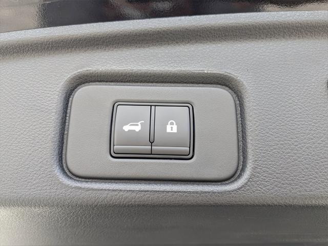 new 2025 Nissan Pathfinder car, priced at $40,910