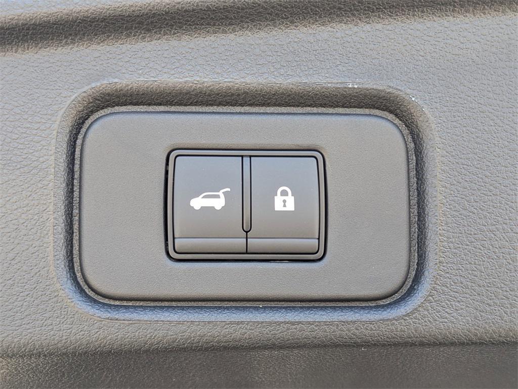 new 2025 Nissan Pathfinder car, priced at $39,080