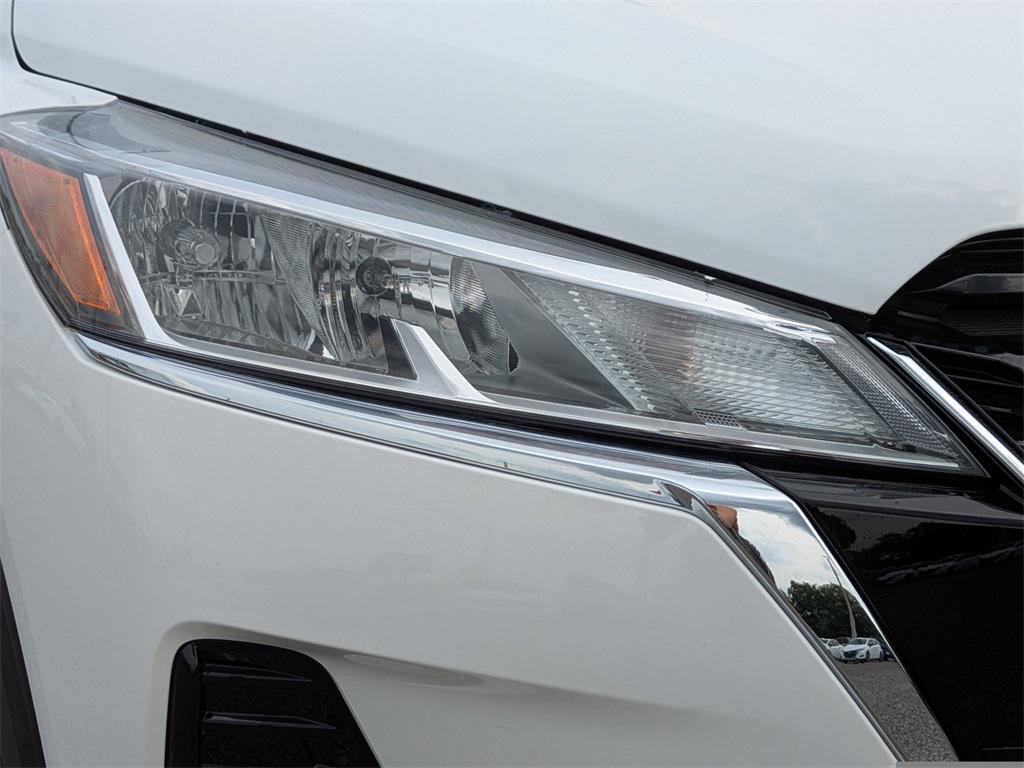 new 2025 Nissan Kicks car, priced at $21,755