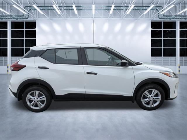 new 2025 Nissan Kicks car, priced at $22,165
