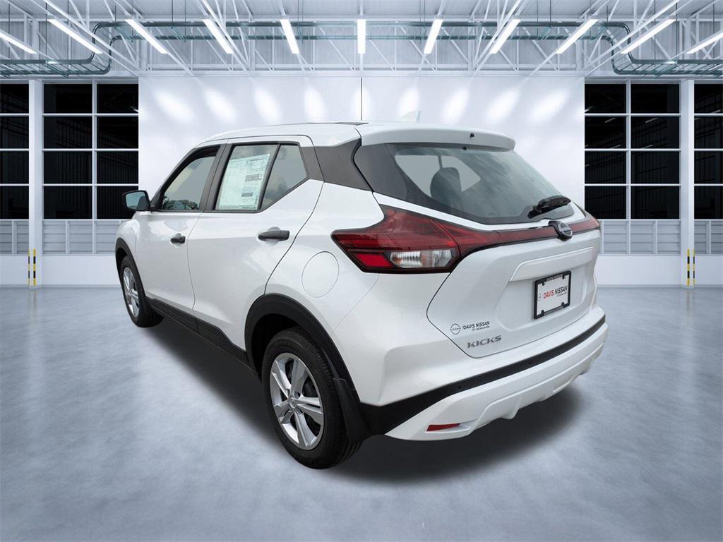 new 2025 Nissan Kicks car, priced at $21,755