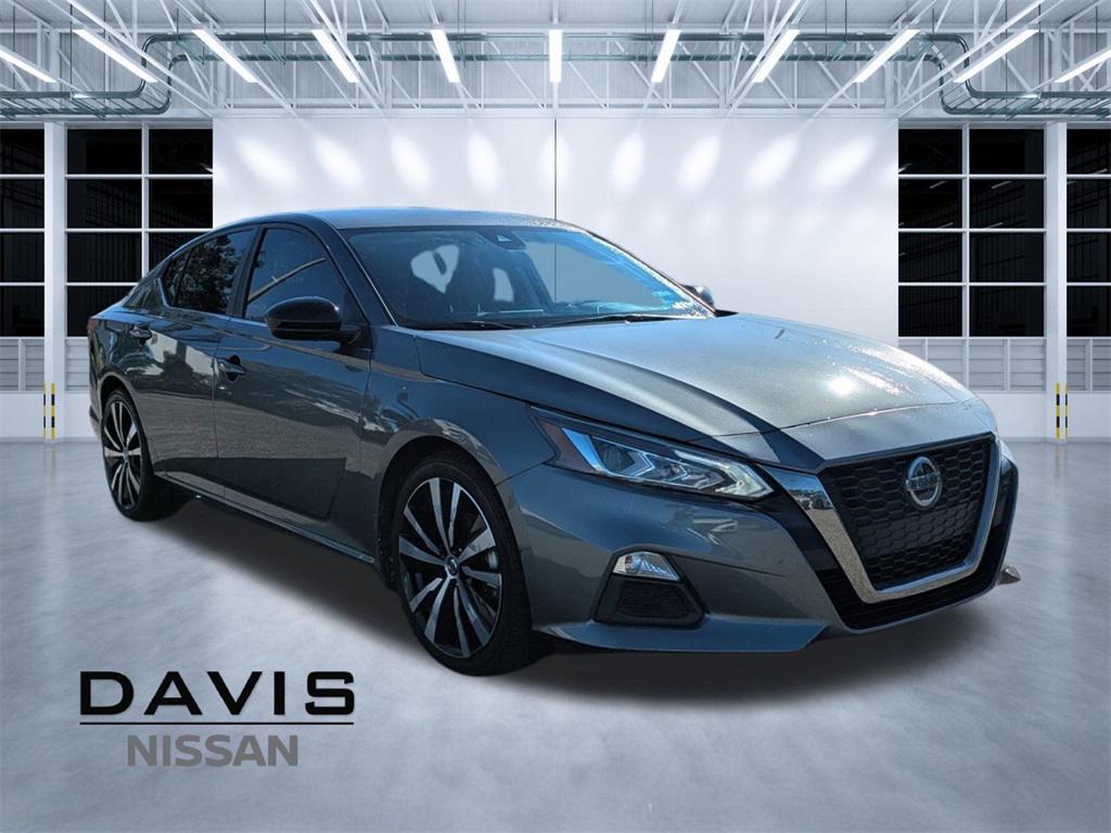 used 2022 Nissan Altima car, priced at $18,900