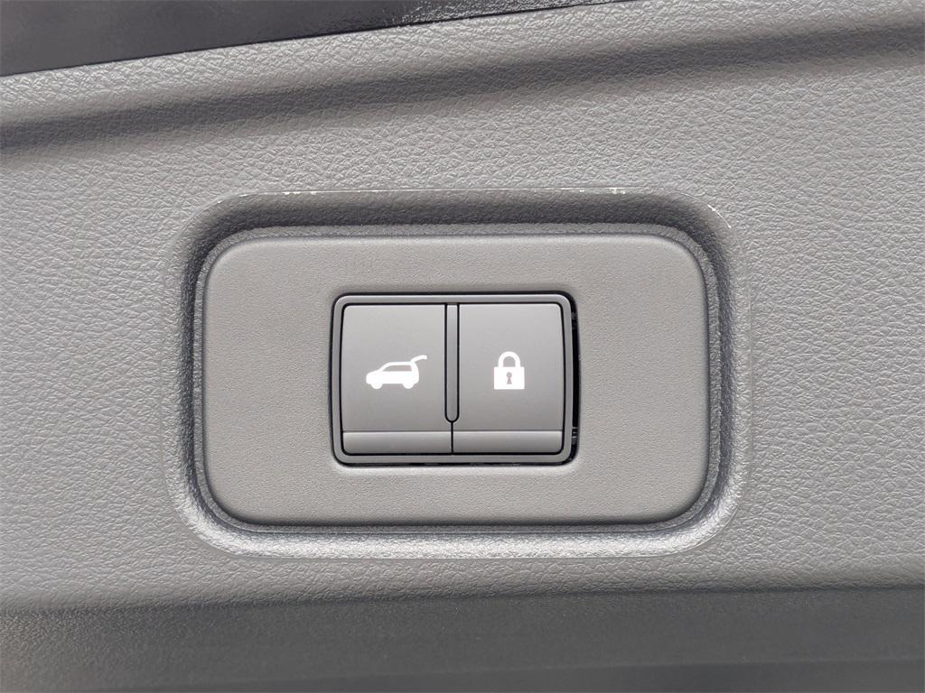 new 2025 Nissan Pathfinder car, priced at $39,080