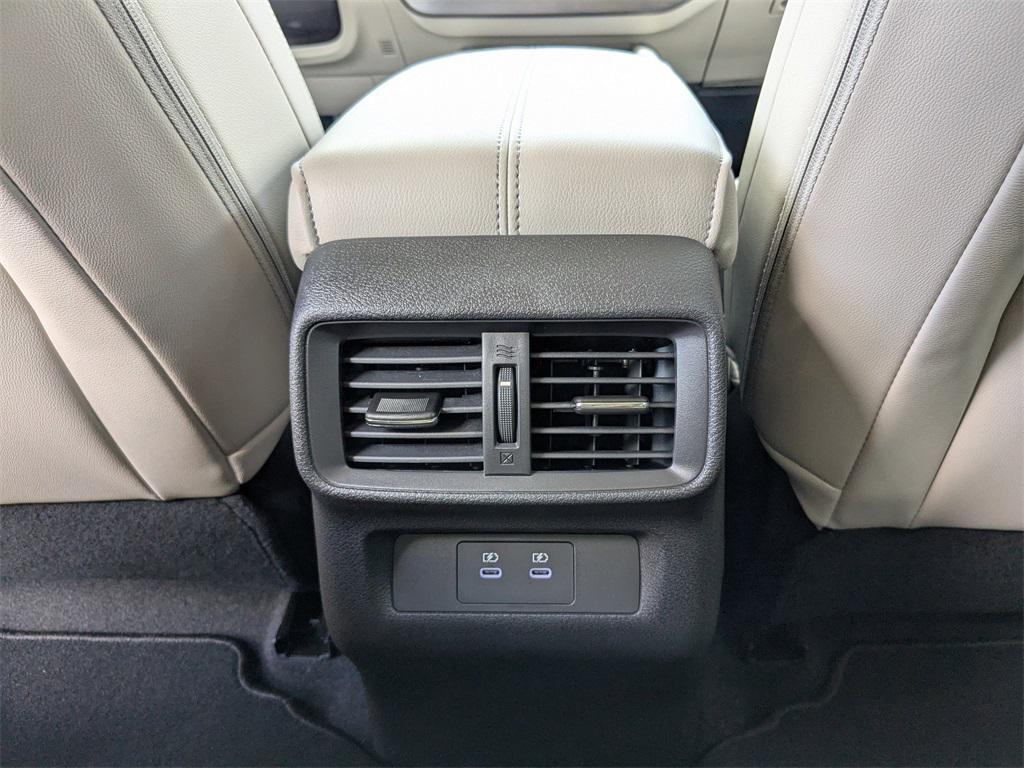 new 2025 Nissan Murano car, priced at $41,184