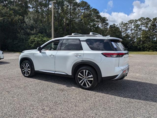 new 2025 Nissan Pathfinder car, priced at $53,030