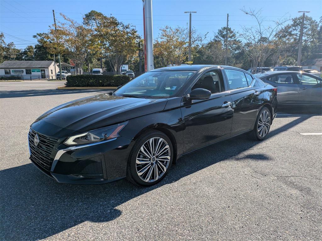 used 2023 Nissan Altima car, priced at $24,750