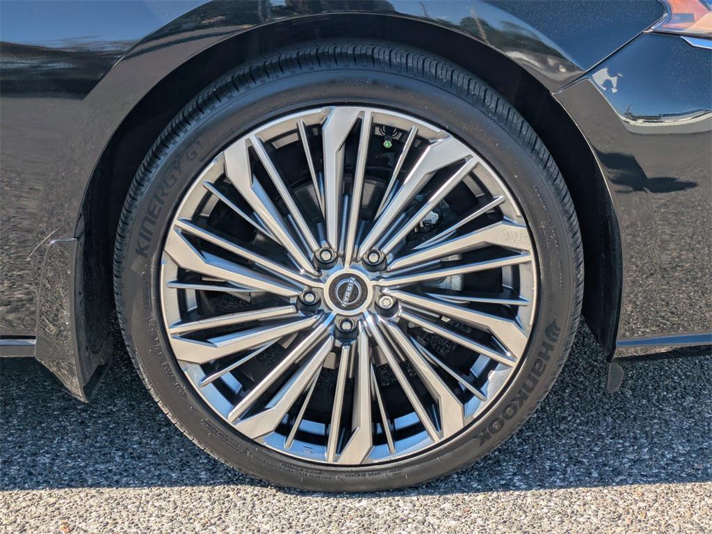 used 2023 Nissan Altima car, priced at $24,750