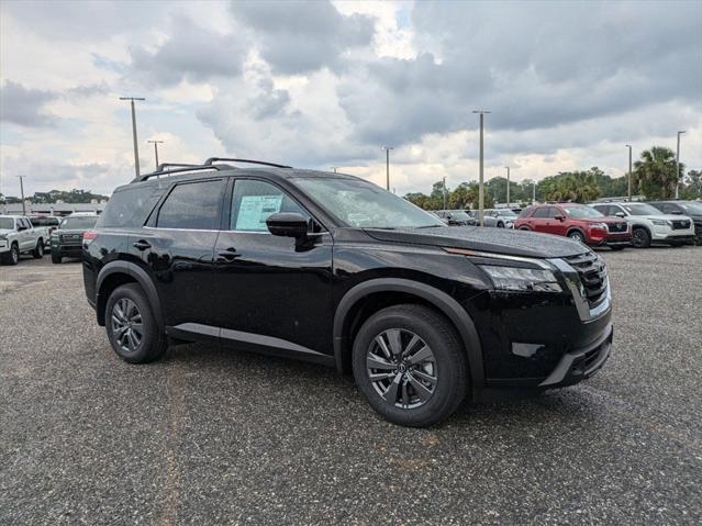 new 2024 Nissan Pathfinder car, priced at $39,583