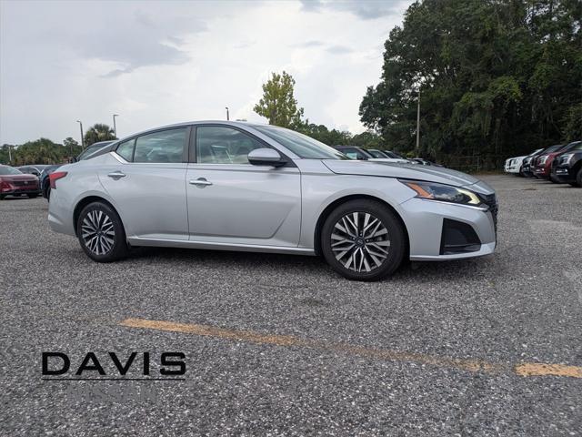 used 2023 Nissan Altima car, priced at $20,650